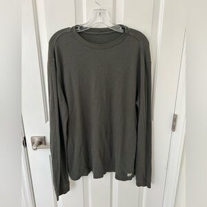 Vuori Men's Waffle Crew Long Sleeve In Green